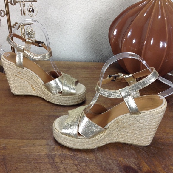 ❌Marc by Marc Jacobs Gold Leather Wedge Espadrille - Picture 4 of 8